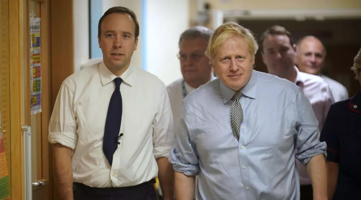 NY Times: Guvernul britanic a acordat în pandemie contracte de miliarde de lire pe ”ruta VIP” unor companii cu legături politice