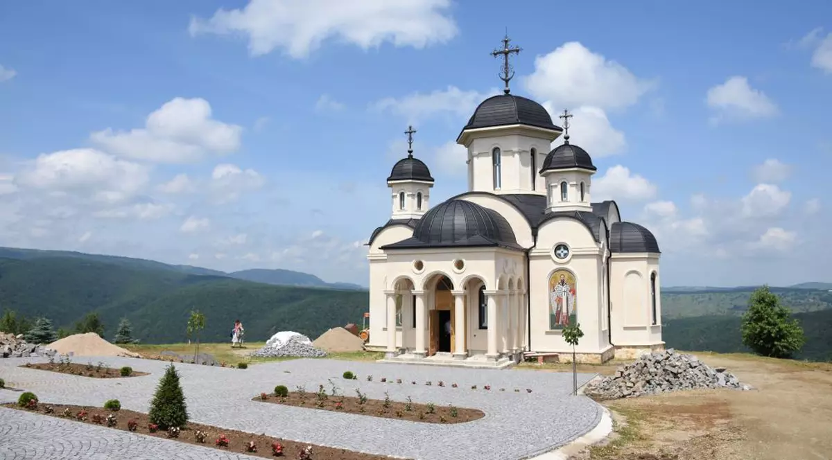 Angajatul unei mănăstiri din Cluj, rupt în bătaie! Agresorul crezuse că tânărul vrea să-i batjocorească fata
