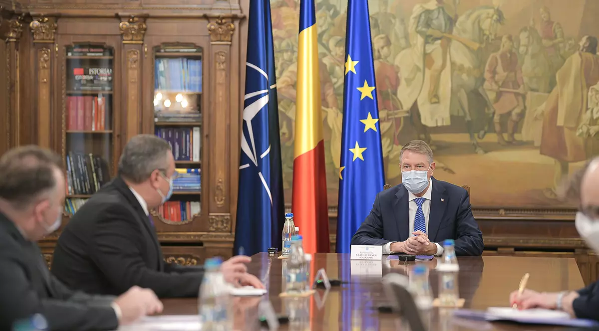 Iohannis anunță că alte 300 de ventilatoare urmează să ajungă în România: „Se  va extinde capacitatea secțiilor ATI”