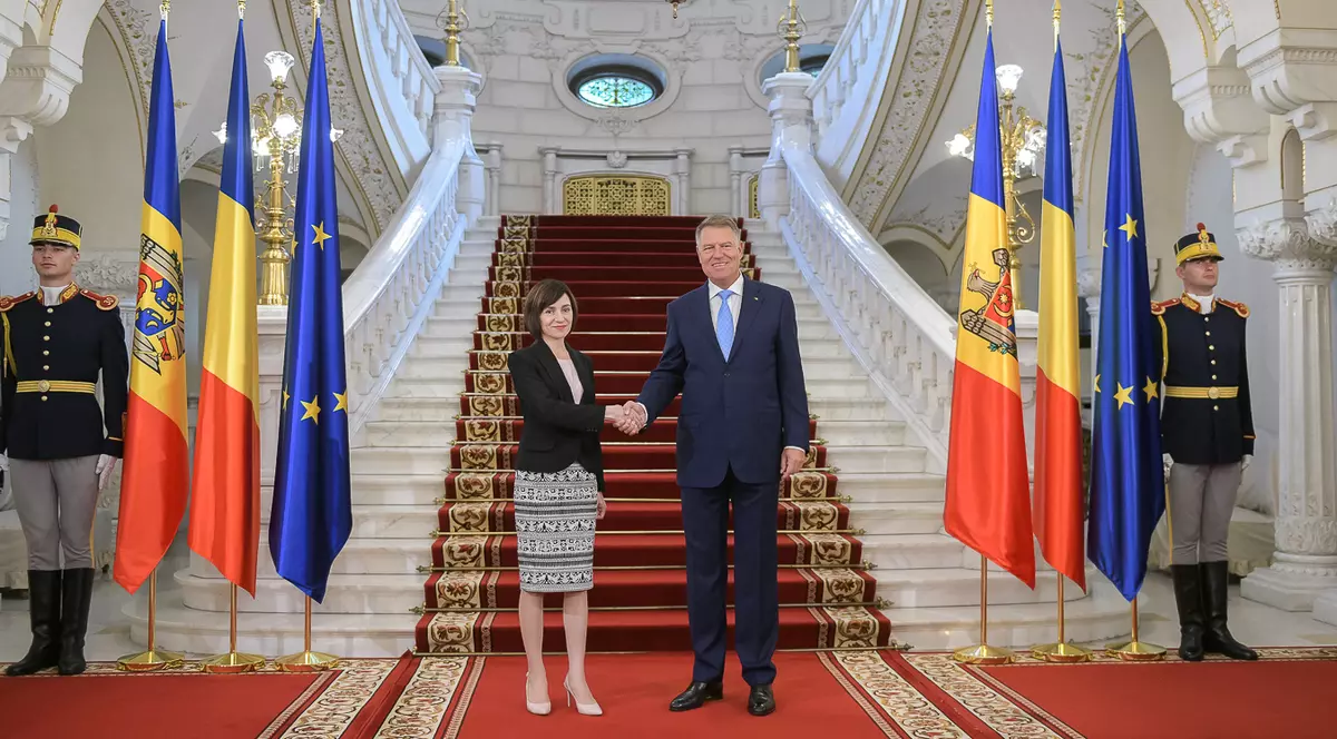 Iohannis, vizită în Republica Moldova. E prima vizită a unui șef de stat la Chișinău, după ce Maia Sandu a ajuns președinte