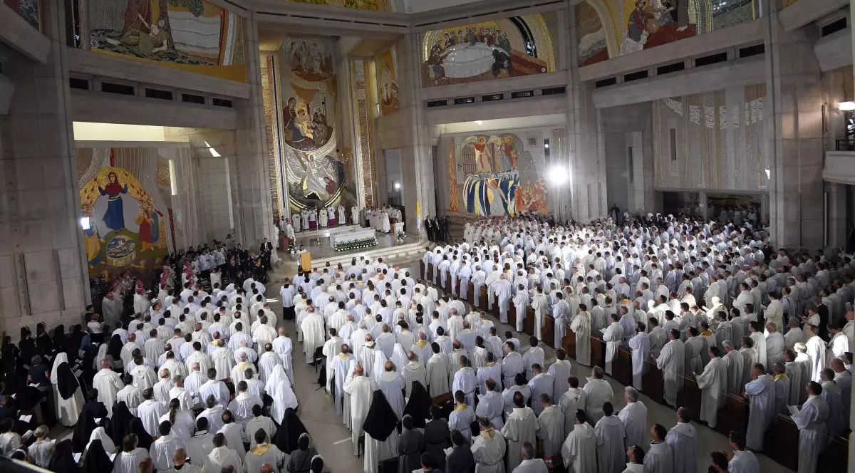 Influent cleric polonez, despre abuzurile sexuale ale preoților asupra copiilor: „Cine nu are tentații?”