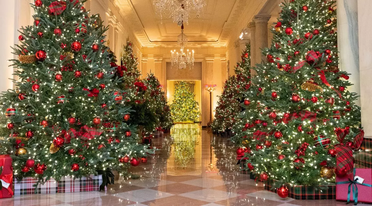 Casa Albă, decorată de Crăciun de către Melania Trump, pentru ultima oară în calitate de primă-doamnă