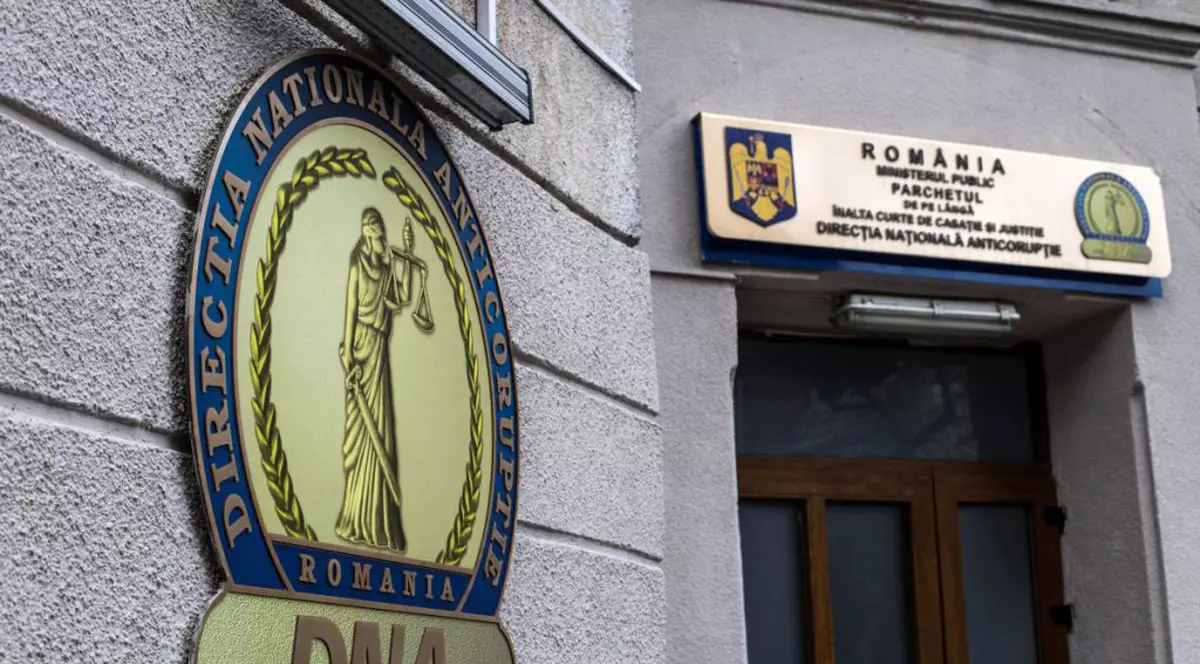 Recorder: DNA a descins la Apele Române, în cazul ospătăriței care a fost angajată pe post de inginer