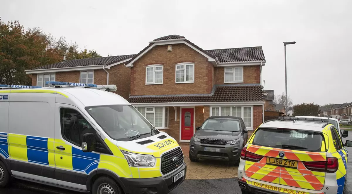 Un britanic a condus o rețea europeană de trafic de droguri din propria sufragerie