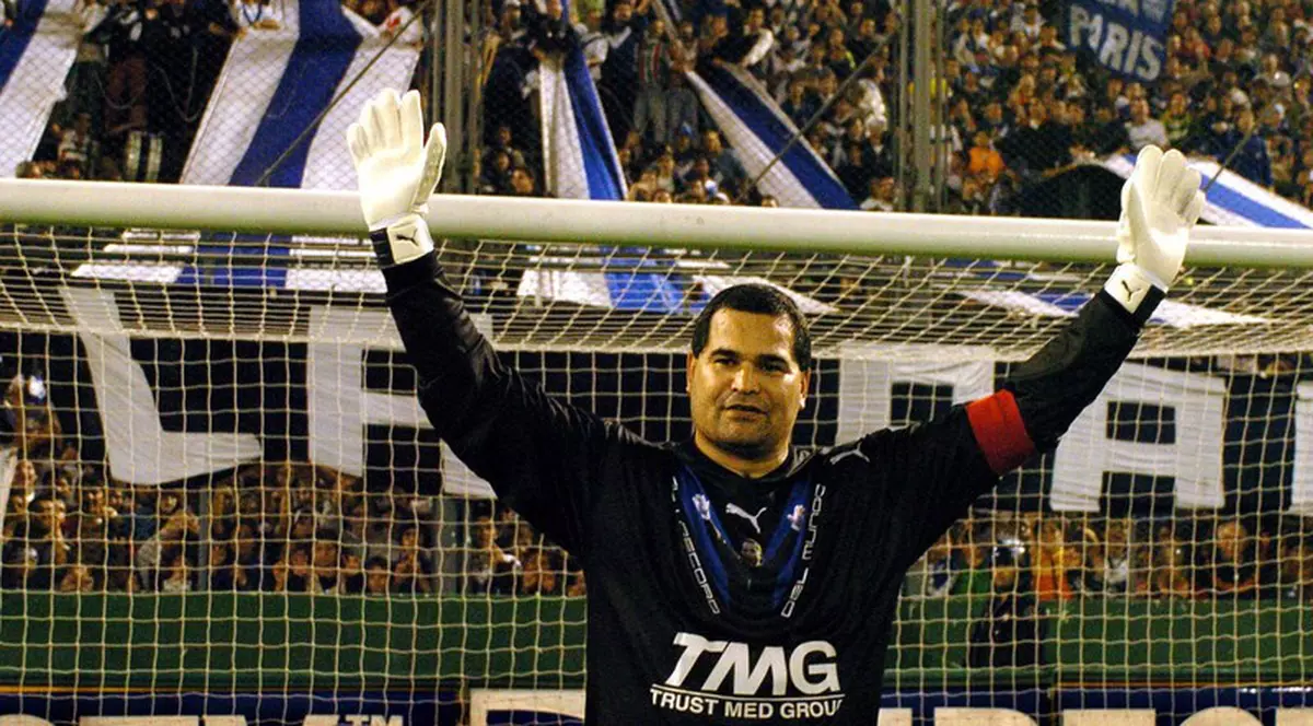 Fostul portar-golgheter Jose Luis Chilavert va candida la preşedinţia statului Paraguay. Ce slogan electoral și-a ales