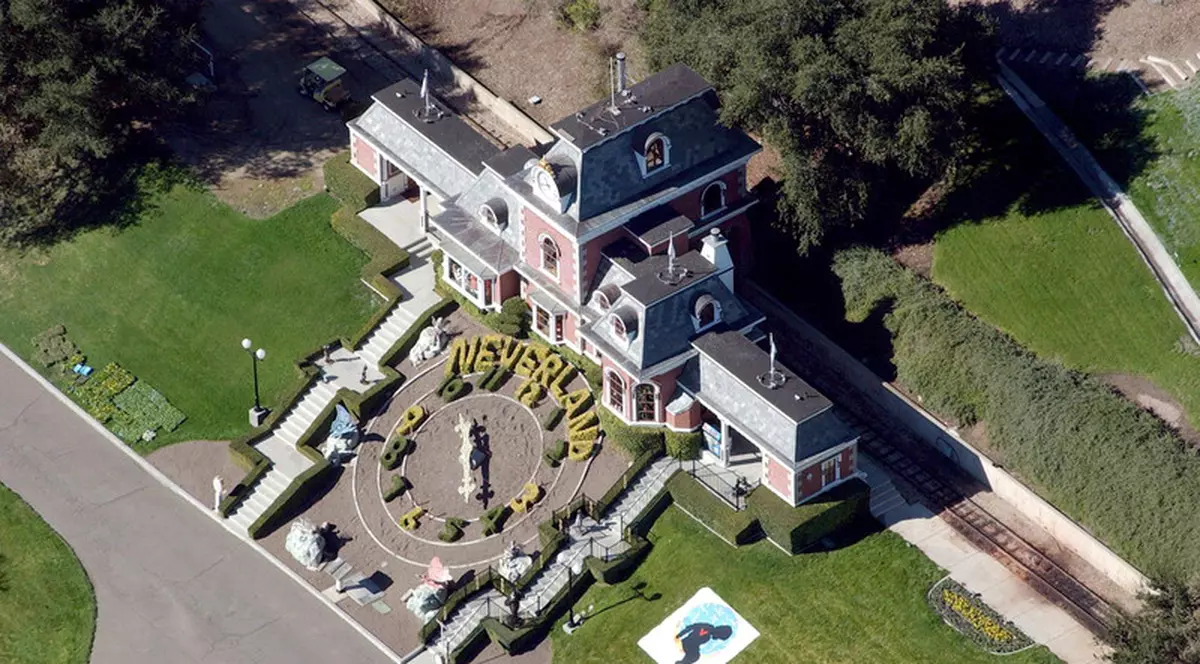 Ferma Neverland a lui Michael Jackson, cumpărată de un miliardar american cu 22 de milioane de dolari