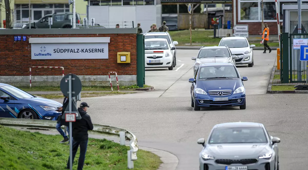 Spiritul Crăciunului într-un orășel din Germania. Ce scrie pe amenda pentru parcarea neregulamentară