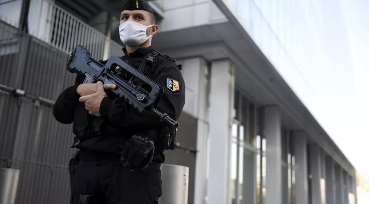 Statul Islamic planifică atacuri teroriste de Crăciun, în Marea Britanie și în Europa, avertizează un fost spion MI6