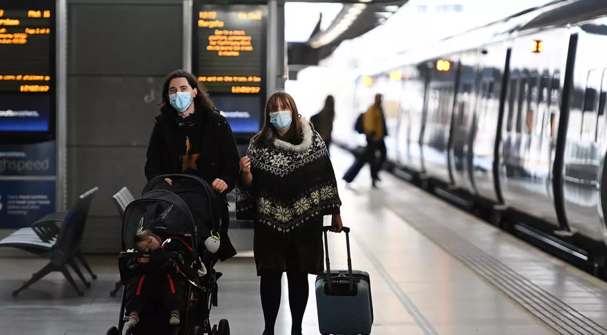 Italia a depistat primul pacient infectat cu noua tulpină de coronavirus identificată în Marea Britanie