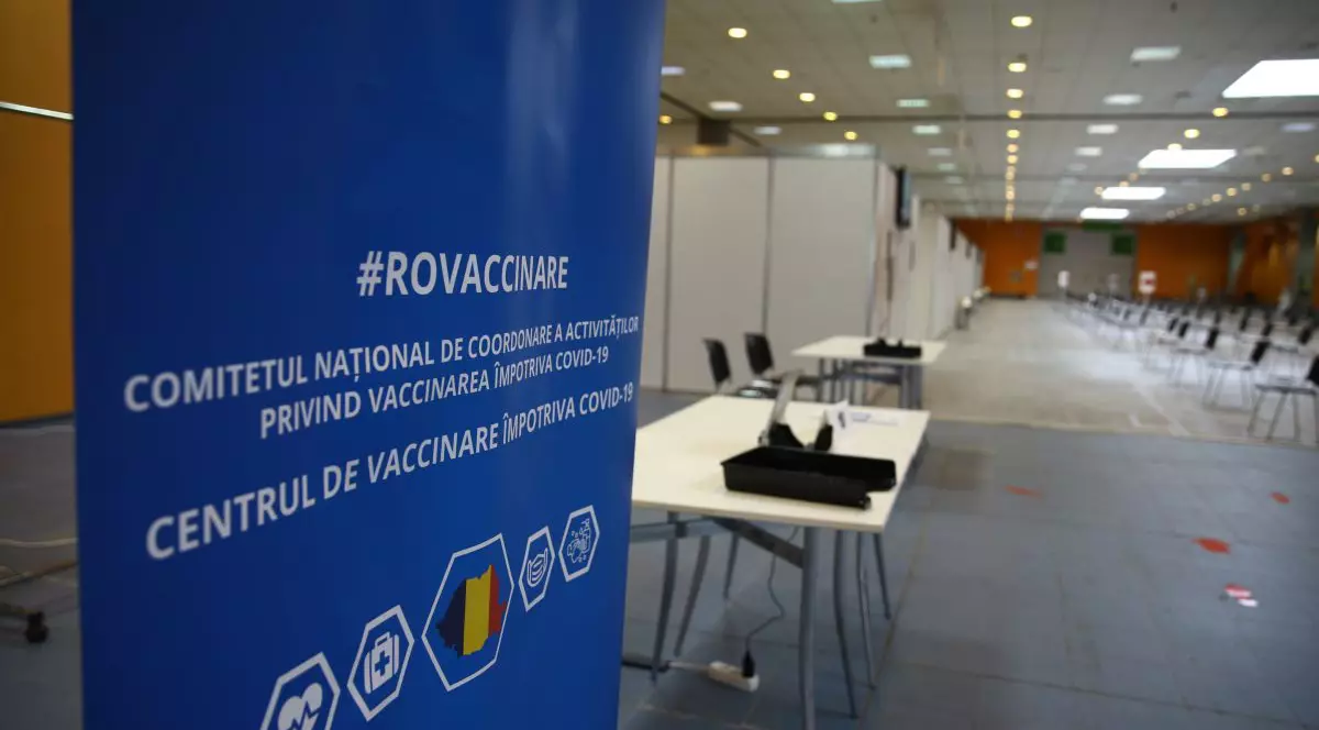 Cum arată cel mai mare centru de vaccinare din țară, amenajat la Romexpo