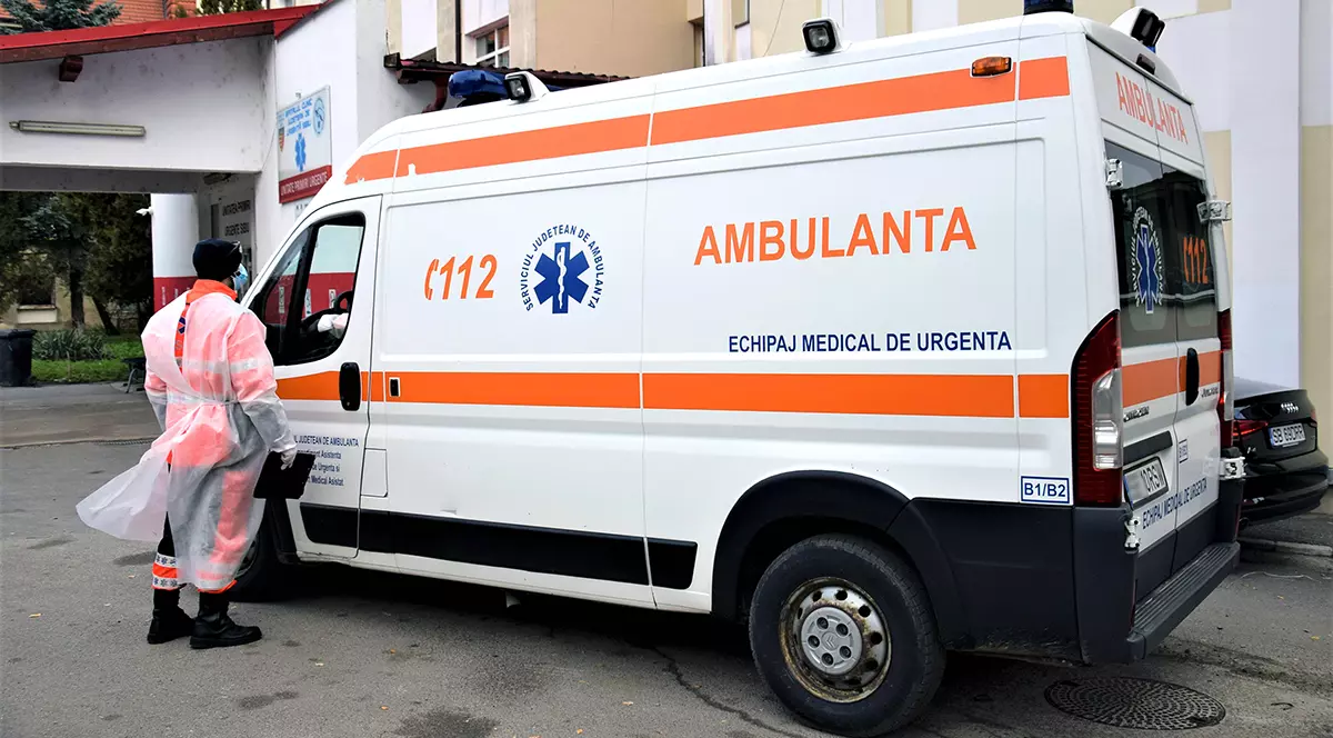 Bărbatul de 47 de ani care a murit la o zi de la vaccinare fusese imunizat cu serul AstraZeneca din lotul retras temporar. Valeriu Gheorghiță: „Nu există nicio legătură”