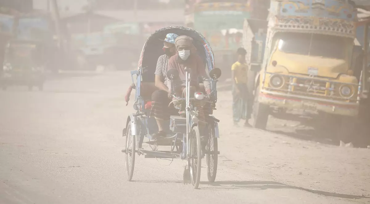 Decizie istorică în Franţa. Un bărbat a fost salvat de la deportare, pentru că poluarea din ţara sa natală îi poate pune viaţa în pericol