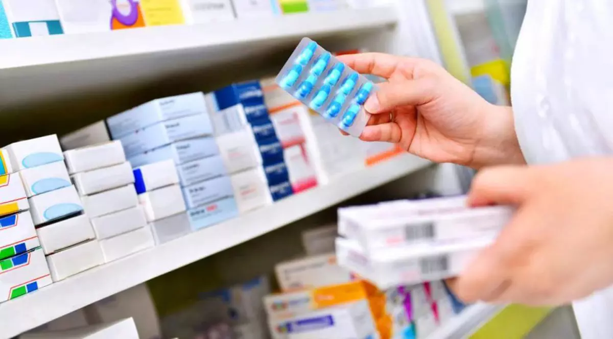 farmacie-medicamente