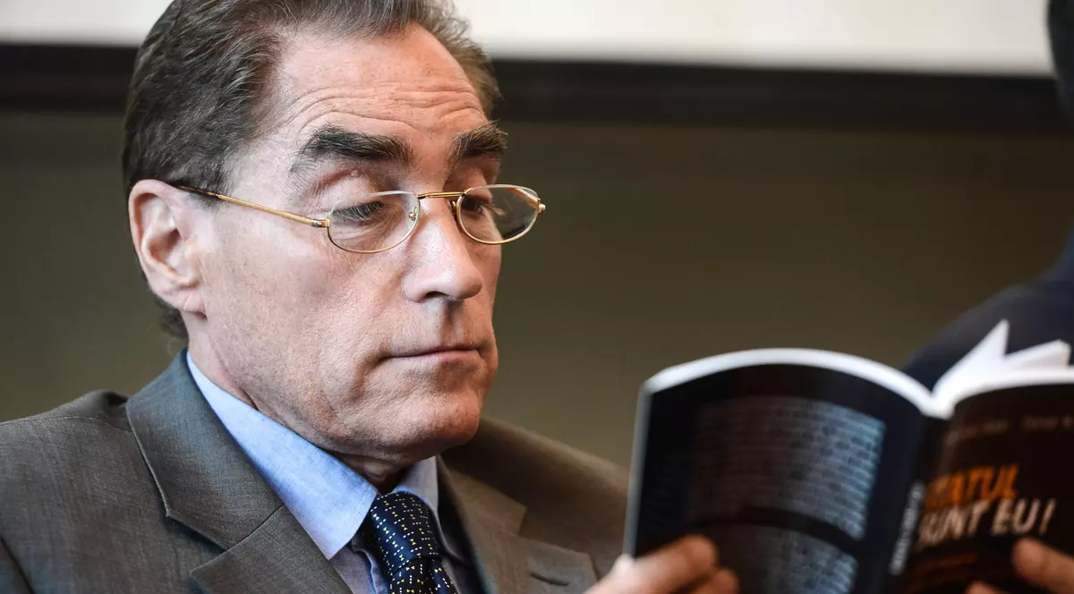 Petre Roman, la Denise Rifai: „Am fost înlăturat printr-o lovitură de stat din funcția de premier”