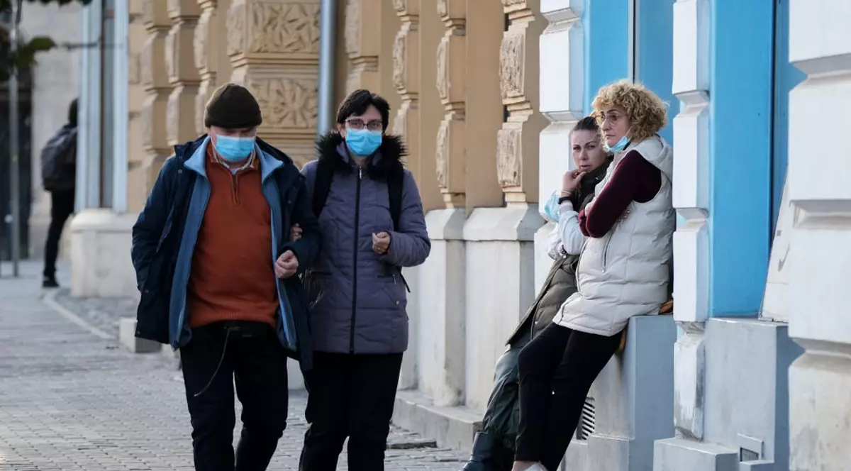 VIDEO Județul Ilfov, singurul cu rata de infectare de peste 4 la mie. Cluj, din nou în scenariul roșu