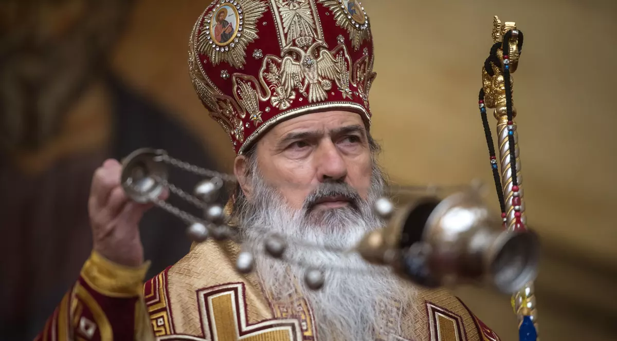 ÎPS Teodosie, despre vaccinare: ”Fiecare e liber să o facă, nu putem interzice, nici nu putem promova. Cine se teme, să se vaccineze”