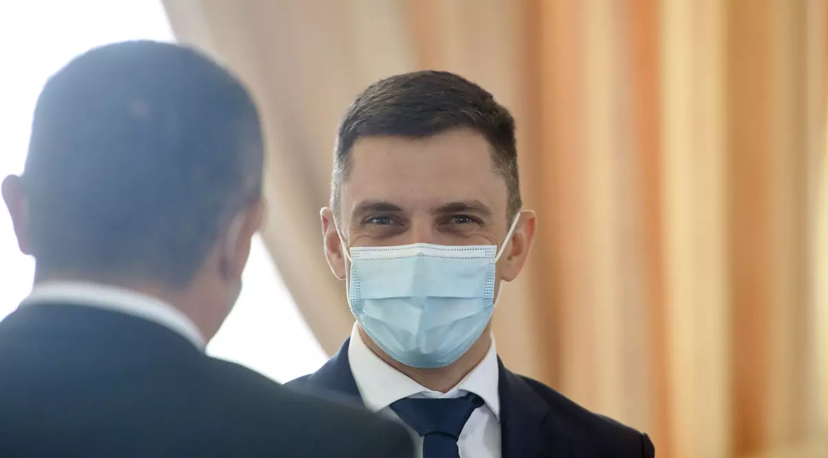 Interviu Școala 9 cu ministrul tineretului și sportului, Eduard Novak. De ce vrea ca elevii să înceapă cursurile cu o oră de mișcare