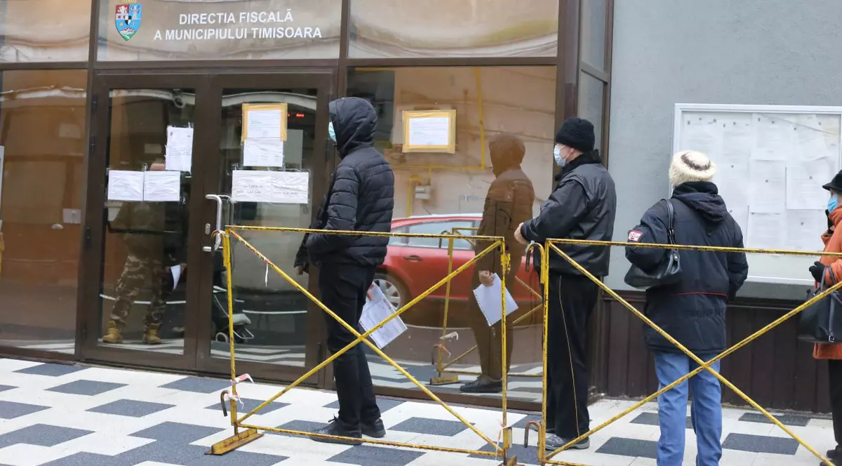 Ce trebuie să știi despre plata impozitelor în acest an. Au dispărut bonificațiile pentru depunerea declarației online și plata în avans