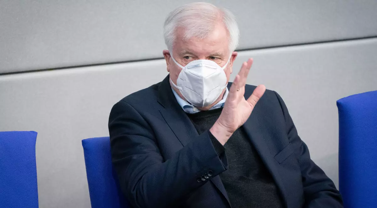 Germania vrea să suspende zborurile internaționale de teama noilor tulpini de COVID. Reacția Comisiei Europene