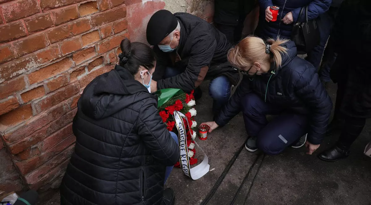 În ziua incendiului de la Balș, rudele pacienților internați au sunat de 381 ori la liniile de urgență puse la dispoziție de DSU