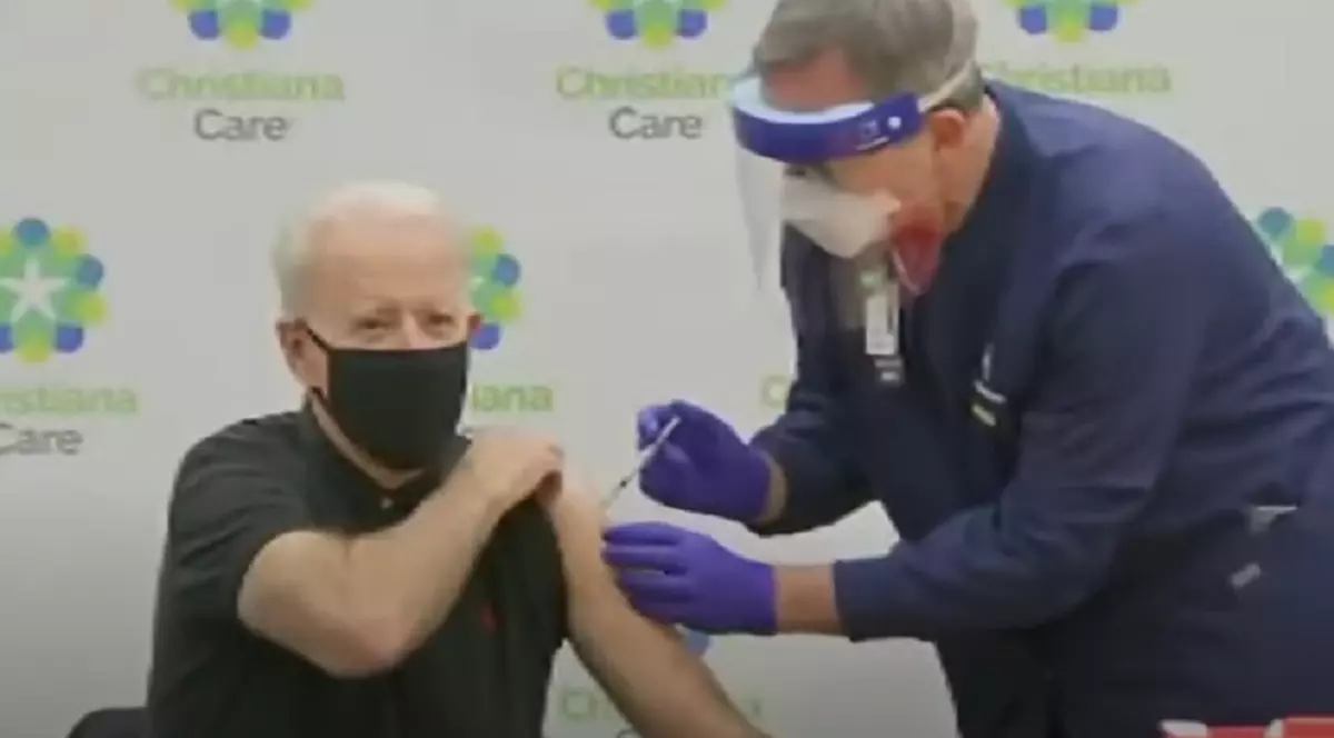 VIDEO | Joe Biden a primit a doua doză de vaccin, în direct la televiziunile americane