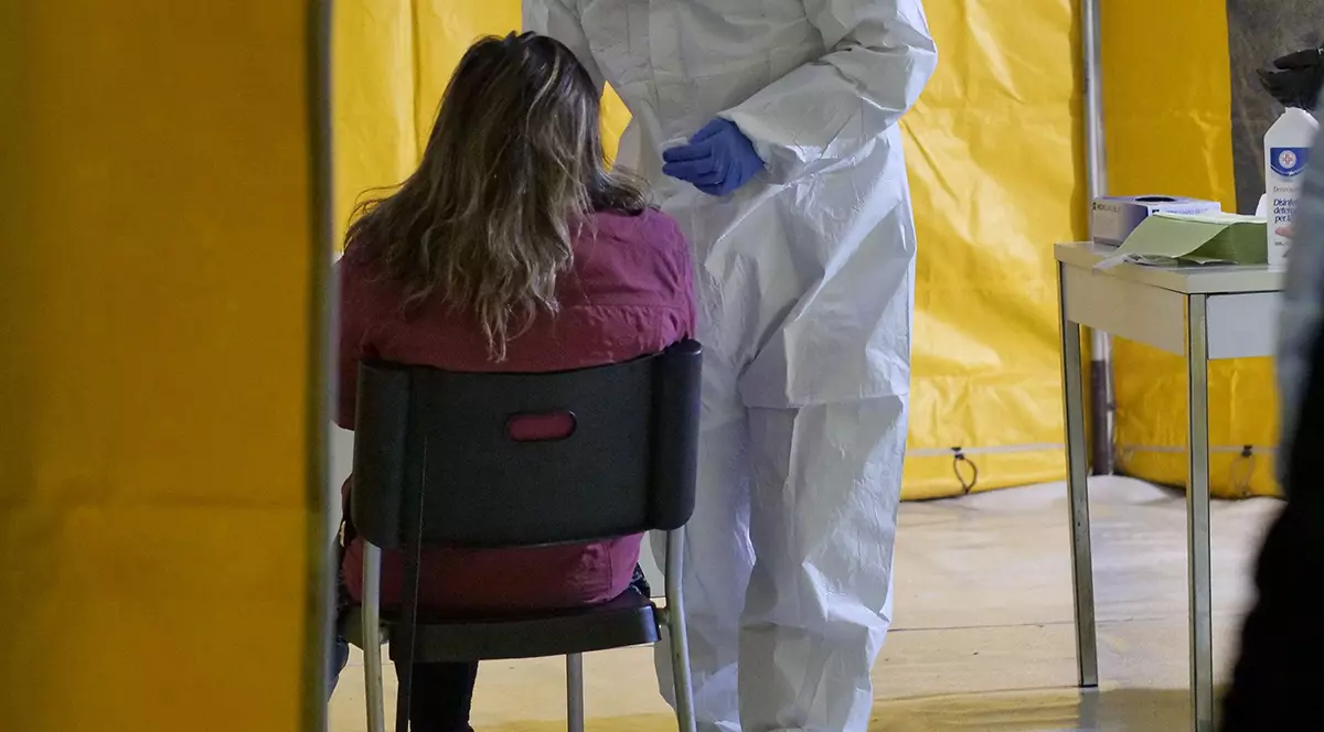 În România au fost analizate până acum 76 de probe pentru a identifica noi tulpini de COVID. Nu a fost depistat niciun caz nou în afară de cel de la Giurgiu