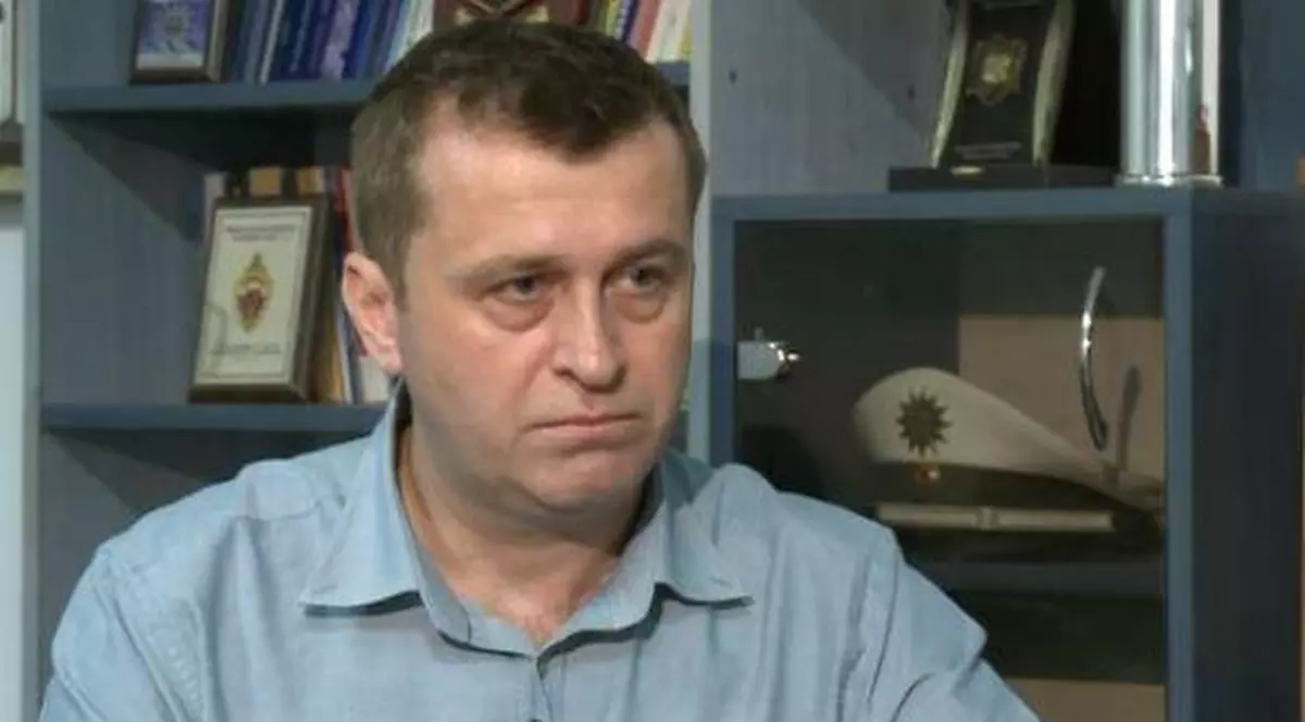 VIDEO | Adjunctul Poliției Capitalei, la petrecere într-un local din București, înaintea relaxării restricțiilor. Reacția ministrului de Interne