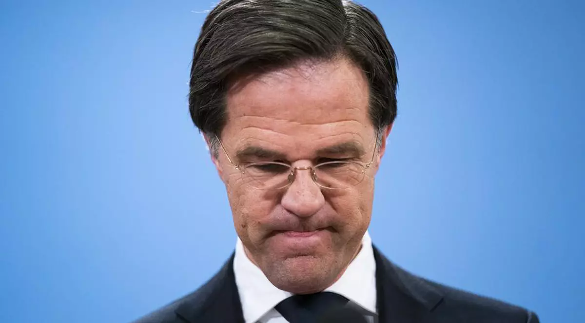 Guvernul olandez condus de Mark Rutte a demisionat în urma „scandalului alocațiilor”, când mii de familii au fost acuzate pe nedrept de fraudă