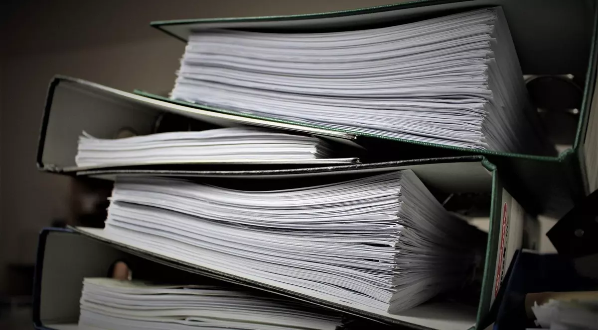 (Publicitate) Distrugătorul de documente: de ce este important într-o firma și cum îl alegi pe cel potrivit