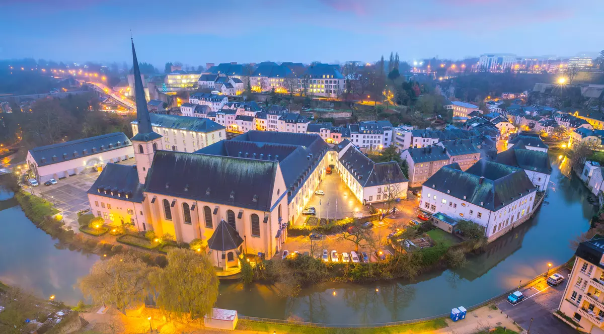 Unde își ascund bogații banii, iar Uniunea Europeană se face că nu îi vede și nu face nimic