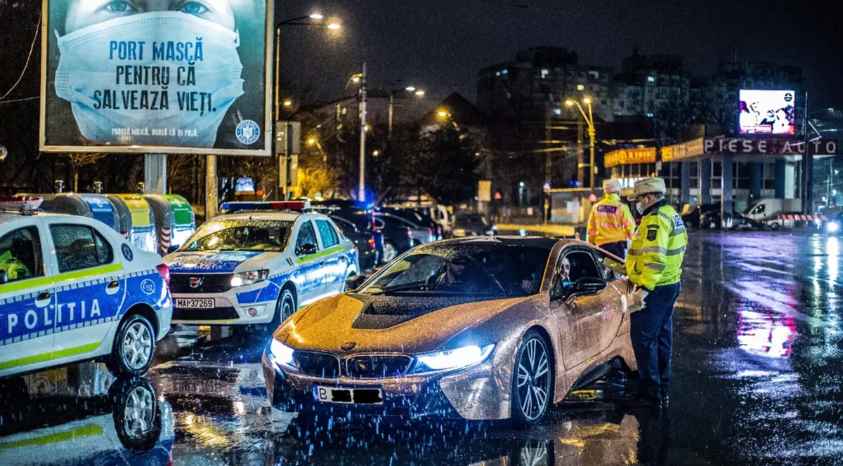 Acțiune a Poliției Capitalei în noaptea trecută, după accidentele mortale de sâmbătă. Amenzi de 23.000 de lei și mai multe permise reținute