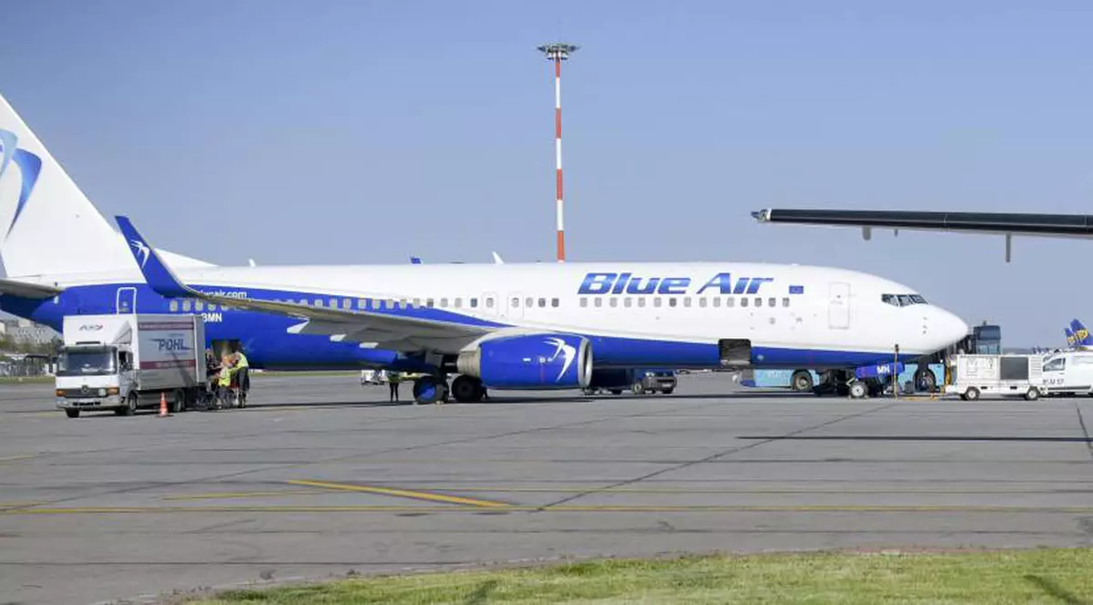 Blue Air, după amenda record dată de ANPC: „Nu este firesc să aflăm din presă"