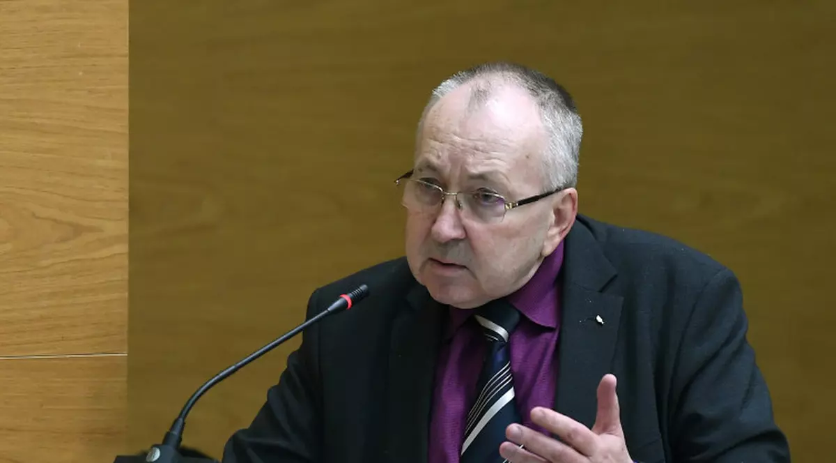 Medicul Emilian Imbri: În stradă nu sunt proteste, sunt convocări la luptă și vandalism
