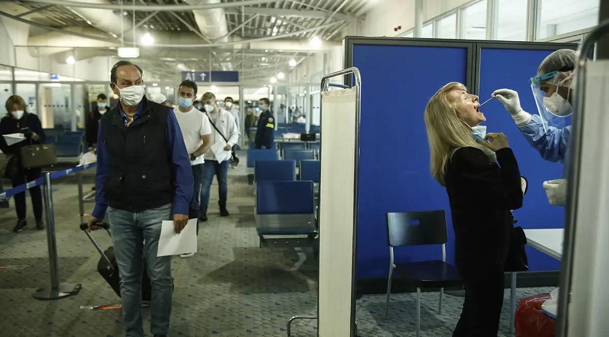 Idei pentru România: cum au folosit grecii Inteligența Artificială și au deschis granițele pentru 80.000 de turiști pe zi, în siguranță