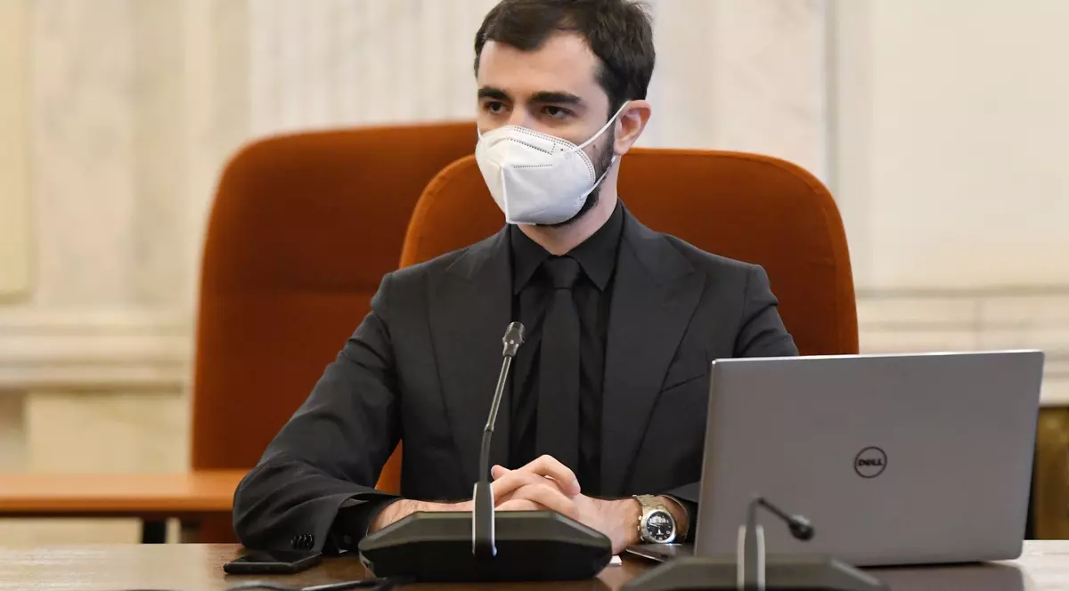 Surse: Acordarea granturilor pentru investiții, măsură blocată de 4 luni în urma scandalului privind achizițiile imobiliare, va fi anulată prin OUG. Claudiu Năsui