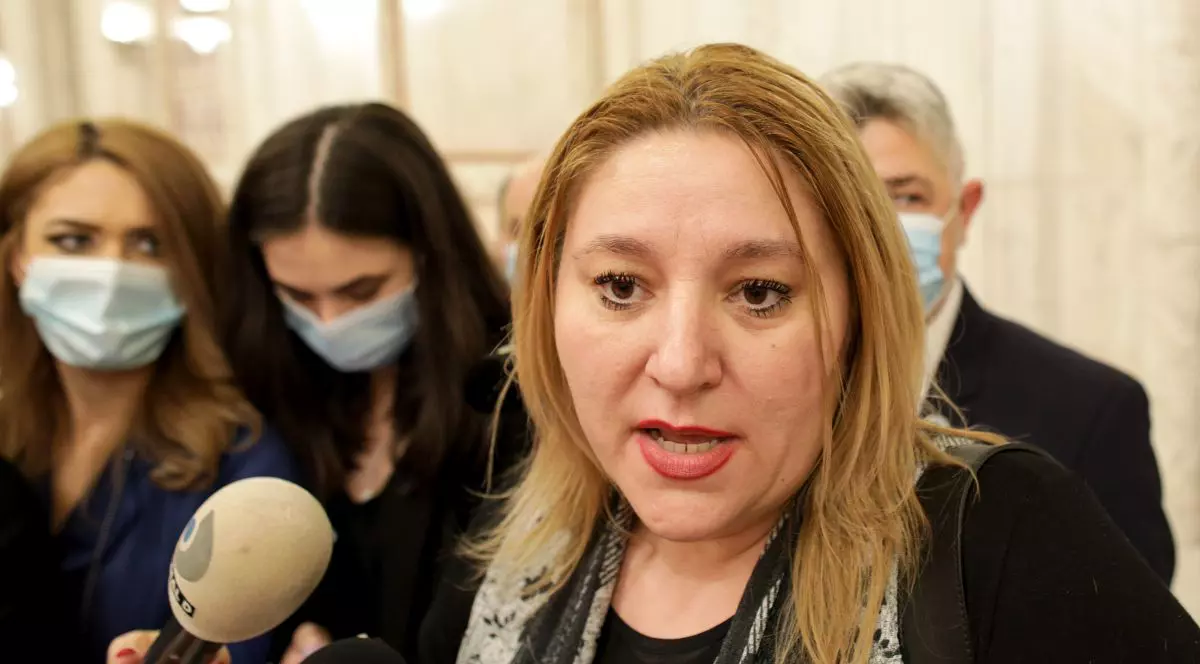 Senatorul USR Sergiu Vlad, agresat de Diana Șoșoacă: „M-a prins de față și de nas”. Vrea să facă plângere penală