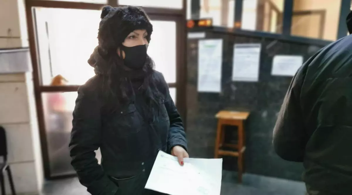 O actriță constănțeană și-a amânat o intervenție chirurgicală, după ce ANAF i-a pus poprire pe conturi, deși își plătise taxele