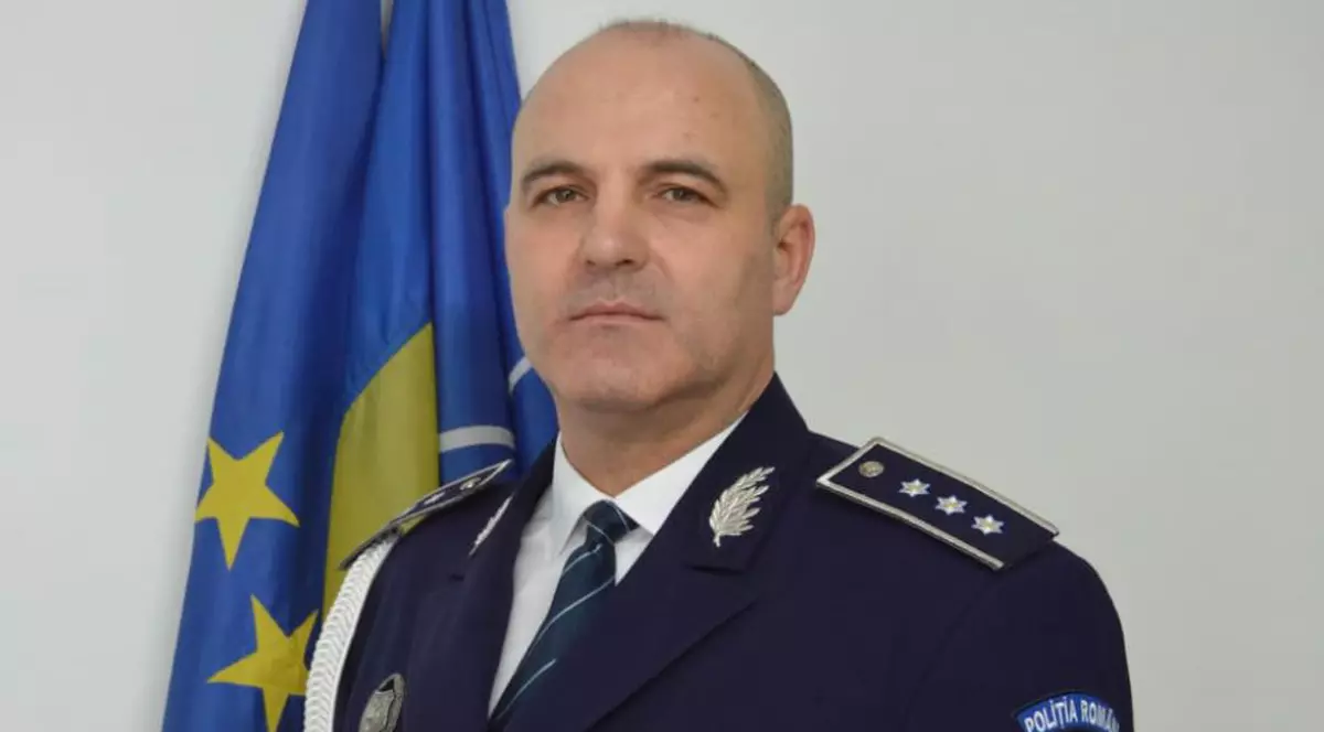 Șeful Poliției Dâmbovița, acuzat că a sărit rândul la vaccinare: ”Nu a fost nimic ilegal. Am trecut pe la centru și, într-o zi, rămăseseră una sau două doze”