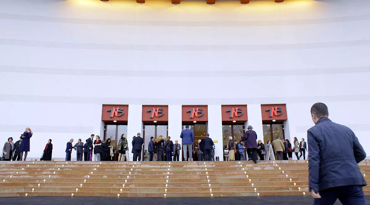 Când sunt reluate spectacolele la Teatrul Național. Ion Caramitru: „Redeschidem cu patru săli în acelaşi timp”