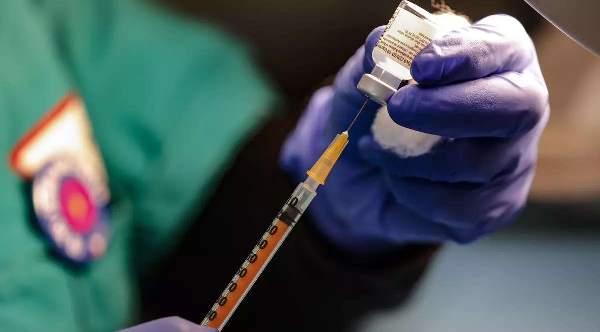 Anchetă în Italia, pentru o fraudă uriașă cu vaccinuri false. Ofertă de 27 de milioane de doze Pfizer, de pe piața neagră