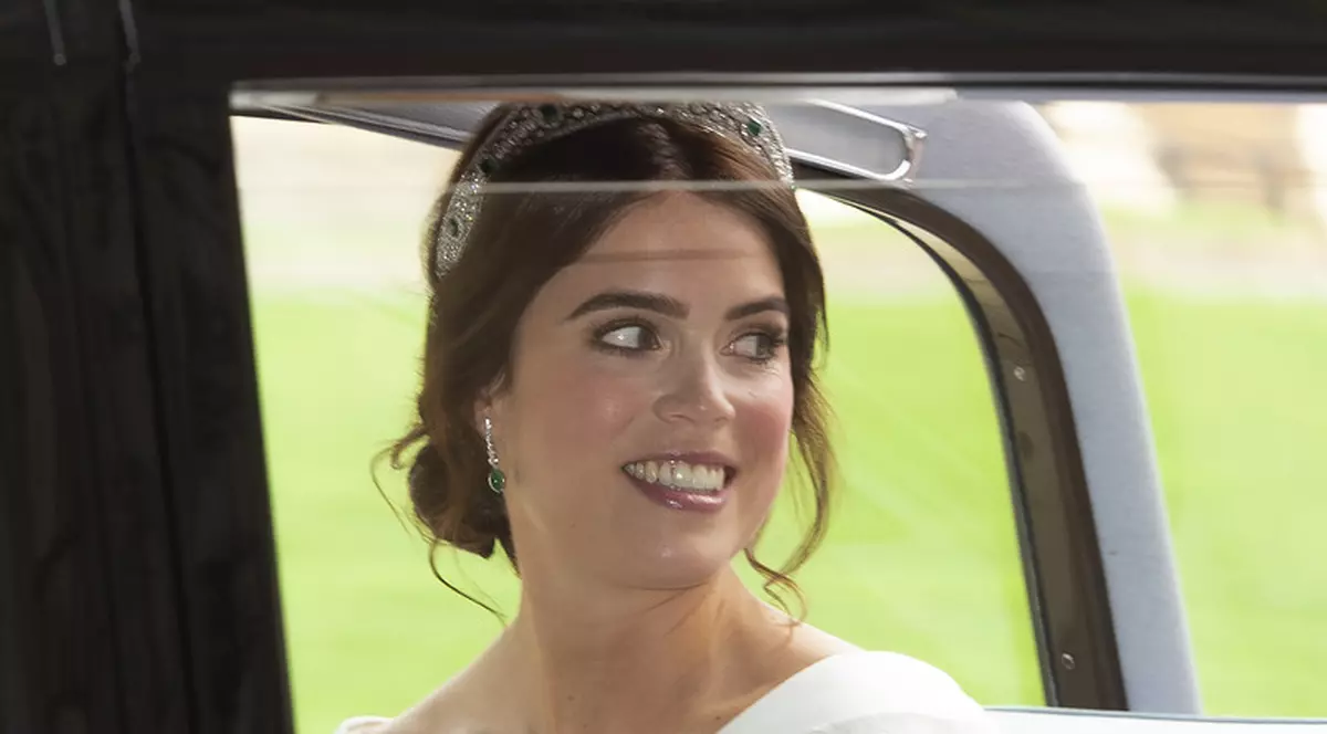 Prinţesa Eugenie a devenit mamă. Nepoata reginei Elisabeta a II-a a născut un băieţel