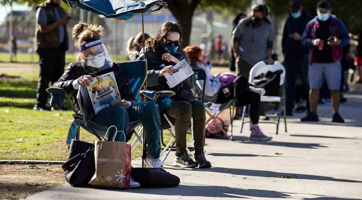 O metodă pentru întoarcerea la normalitate: Universitatea  din California testează toți locuitorii din oraș, în mod regulat, ca să țină pandemia sub control