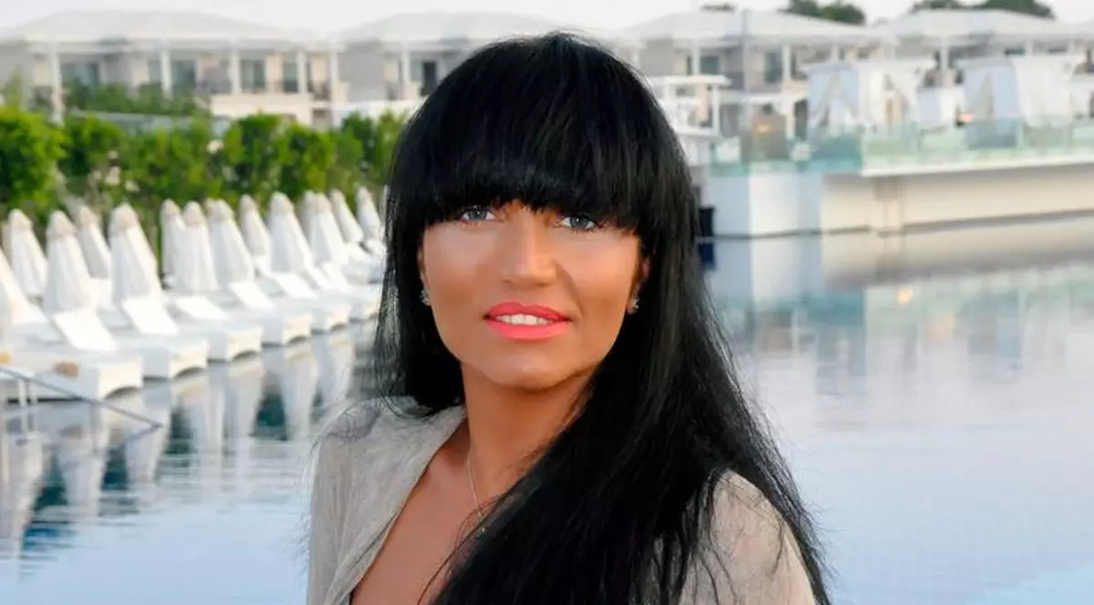 Cu ce se ocupă acum Larisa după divorțul de artistul Alin Oprea. „Un om normal nu își permite. Eram foarte afectată”