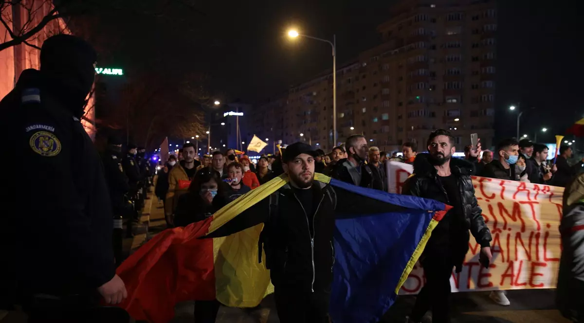 Proteste Piața Victoriei sursa foto: Dumitru Angelescu