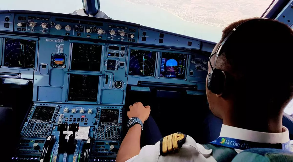 „Am fost singurii care au zburat”. Experiența unor piloți în perioada pandemiei