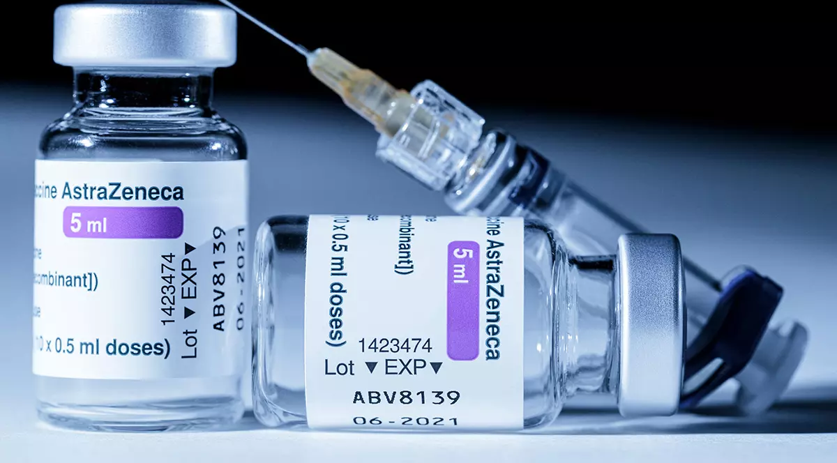 Decizia privind vaccinarea cu AstraZeneca în România, luată astăzi