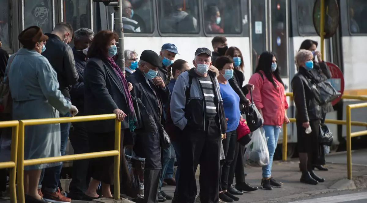 Capitala, Ilfov şi Cluj mai sunt în scenariul roşu.