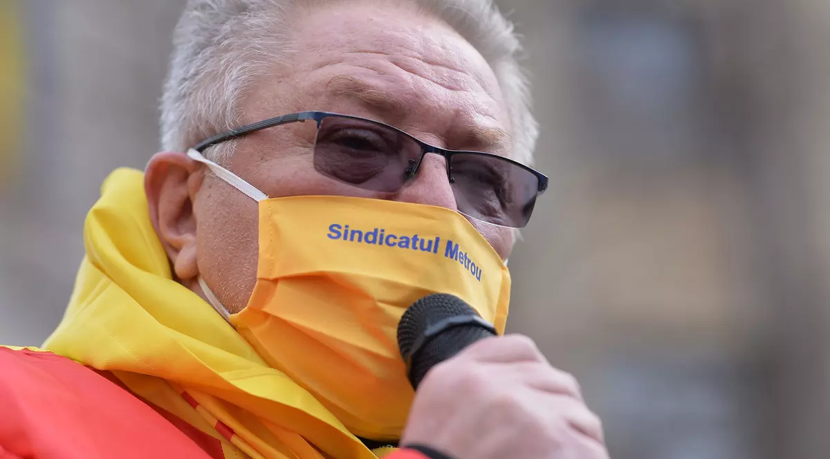 Ce acuzații i se aduc lui Ion Rădoi, liderul sindicatului de la metrou, plasat sub control judiciar