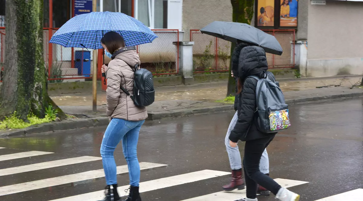 Școlile rămân închise în Timișoara și în localitățile din Timiș care ies din carantină. Simularea pentru Bac a fost amânată