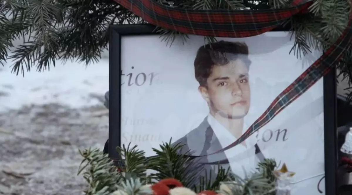 Narcis Hogea: „Cel mai rău pentru un părinte e să-și piardă copilul și să simtă că e în zadar. Acum pot să-i spun: «Alex, lumea o să asculte, dragii noștri, povestea voastră!»”